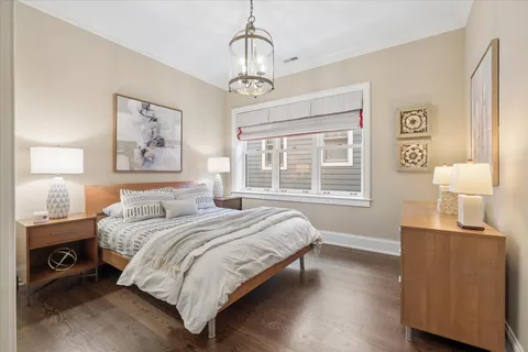 $2,495,000 | 2148 West Giddings Street, Chicago, IL 60625