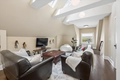 $2,495,000 | 2148 West Giddings Street, Chicago, IL 60625