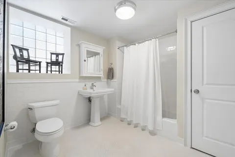 $2,495,000 | 2148 West Giddings Street, Chicago, IL 60625