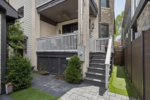 $2,495,000 | 2148 West Giddings Street, Chicago, IL 60625