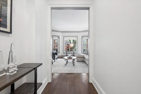 $2,495,000 | 2148 West Giddings Street, Chicago, IL 60625
