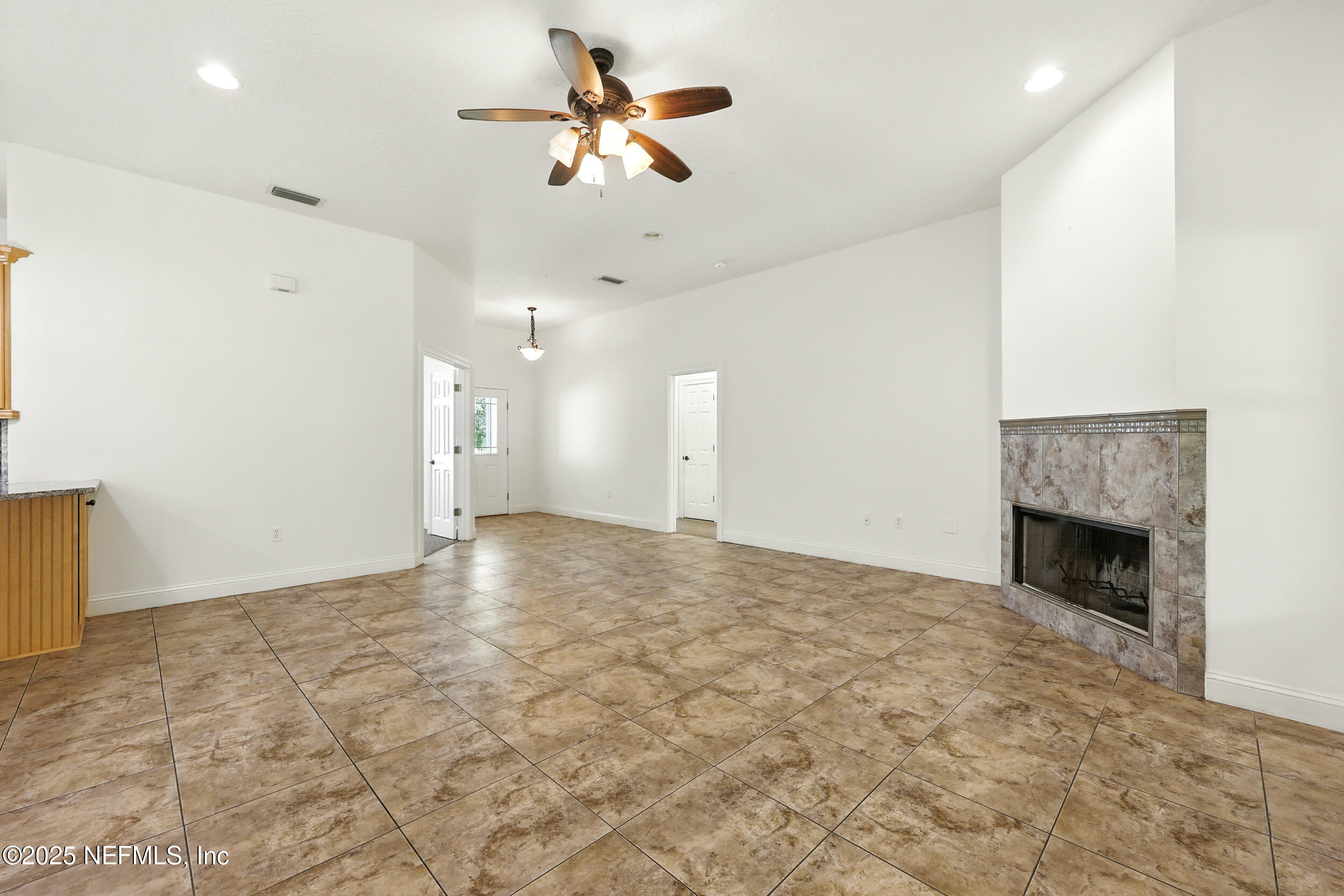 11062 Blazing Ridge Court Jacksonville, FL 32219 - Photo 8 of 55 Living Room