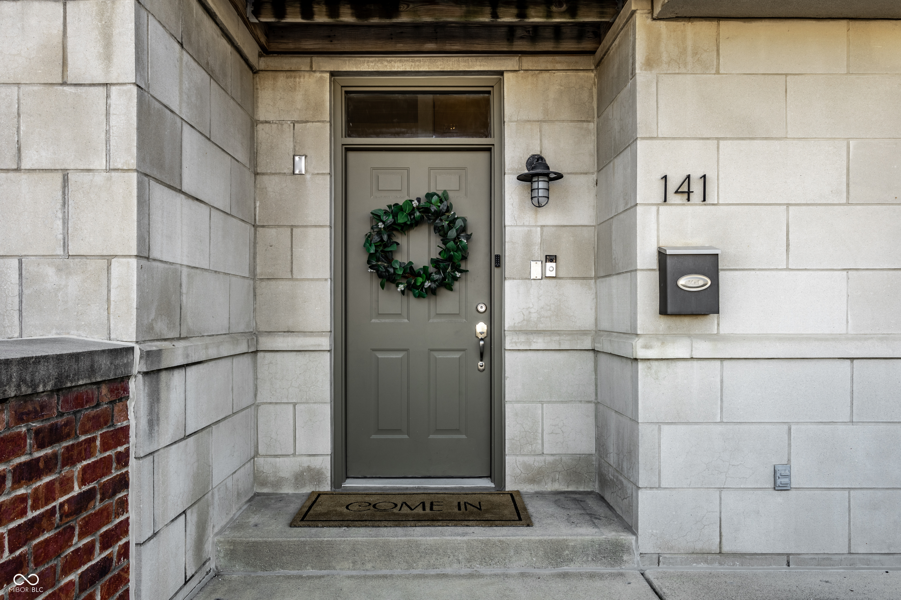 141 Herman Street Indianapolis, IN 46202 - Photo 4 of 49