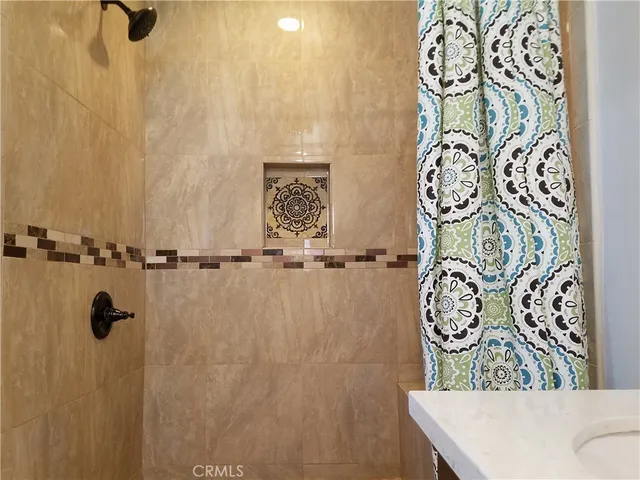 $5,000 | 424 East Riverview Avenue, Orange, CA 92865