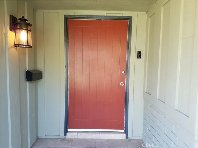 $5,000 | 424 East Riverview Avenue, Orange, CA 92865