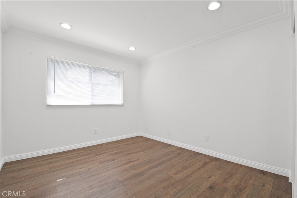 424 East Riverview Avenue Orange, CA 92865 - Photo 5 of 10 Bedroom 1