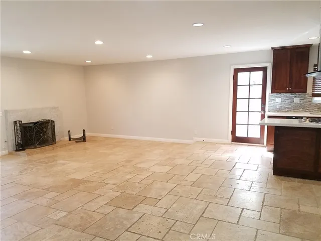 $5,000 | 424 East Riverview Avenue, Orange, CA 92865