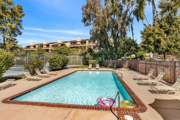 $709,000 | 7321 Alicante Road, Unit A, Carlsbad, CA 92009