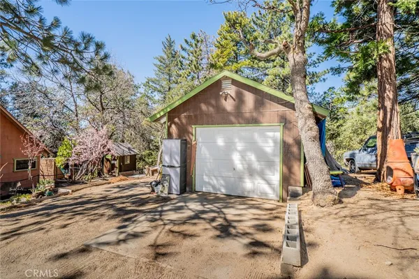 $350,000 | 52647 Pine Cove Road, Idyllwild, CA 92549