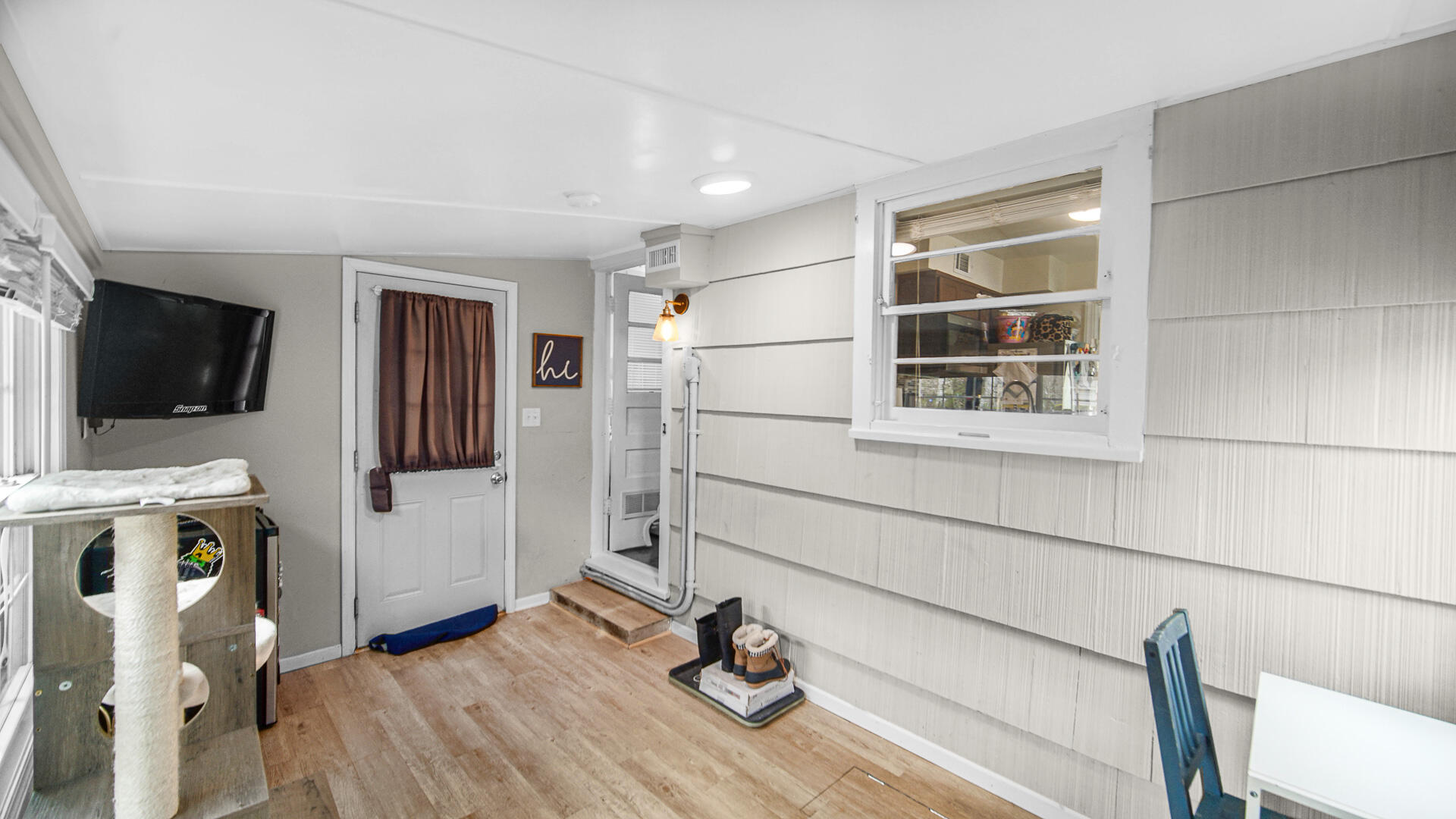 8345 Walnut Drive Munster, IN 46321 - Photo 11 of 15 1920x1080
