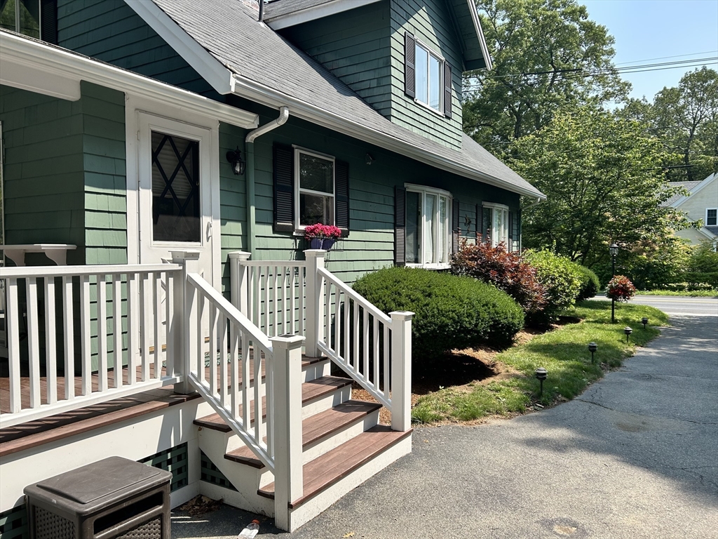 500 Lowell Street Lexington, MA 02420 - Photo 3 of 19