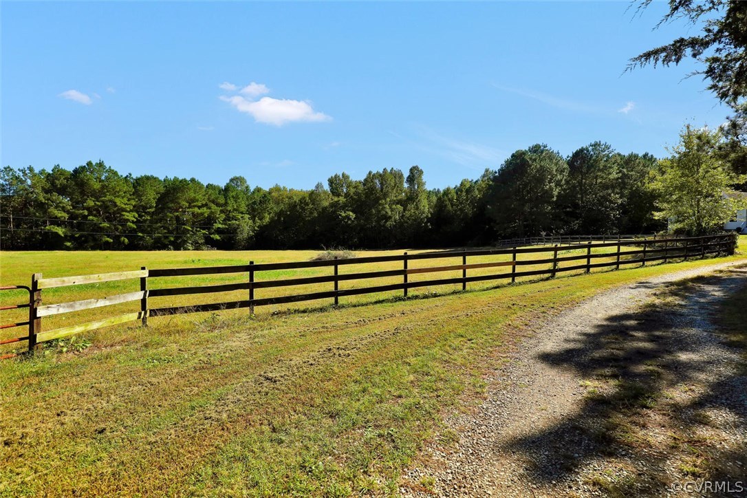 13800 Nash Road Chesterfield, VA 23838 - Photo 10 of 10 a view of a tennis court