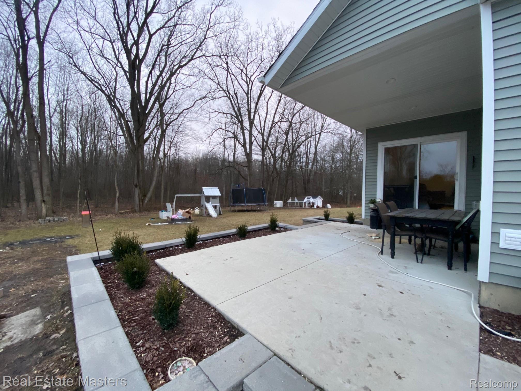 6217 Broadbridge Road Marine City, MI 48039 - Photo 4 of 21 2.jpg