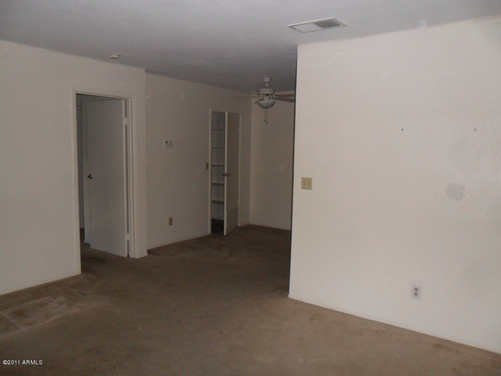 3511 East Baseline Road, Unit 1205 Phoenix, AZ 85042 - Photo 5 of 20 SAM_6571