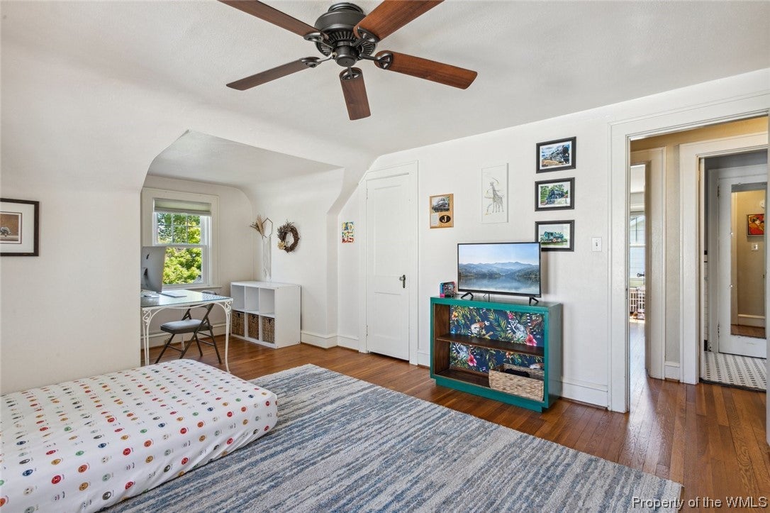 127 Robinson Road Hampton, VA 23661 - Photo 14 of 30 Gallery Image 14