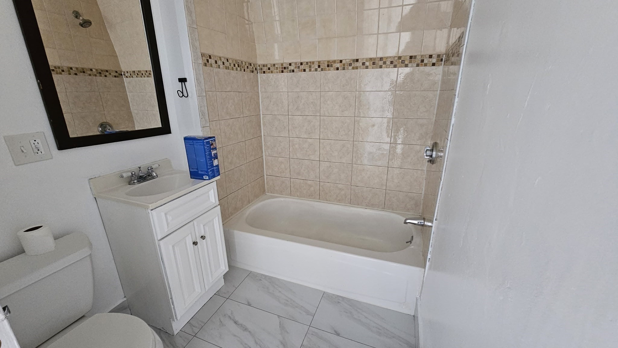90 Timson Street, Unit 3 Lynn, MA 01902 - Photo 11 of 16 Gallery Image 11