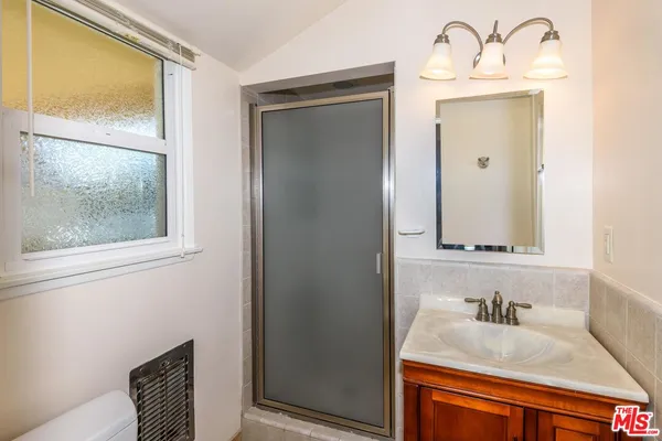 $4,750 | 14745 Marlin Place, Van Nuys, CA 91405