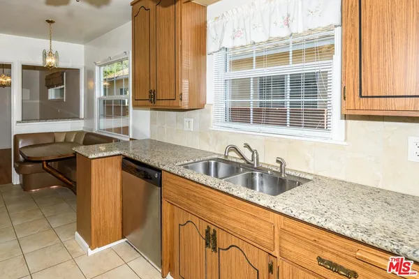 $4,750 | 14745 Marlin Place, Van Nuys, CA 91405