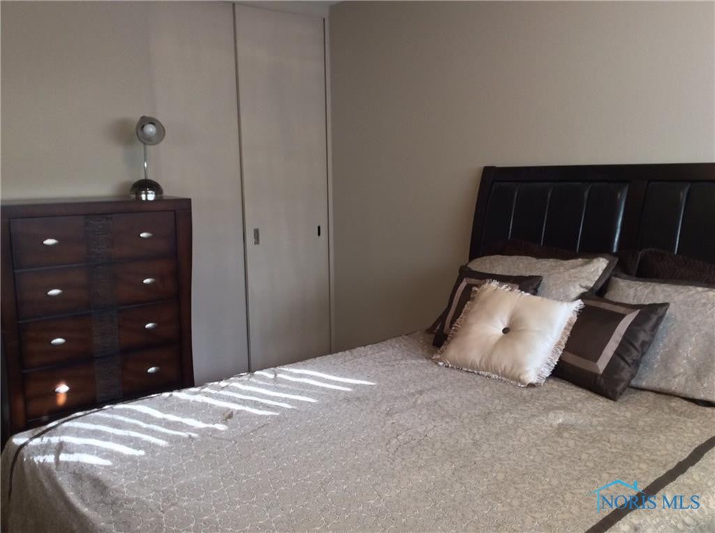 4505 Elmhurst Road Toledo, OH 43613 - Photo 11 of 22 Gallery Image 11