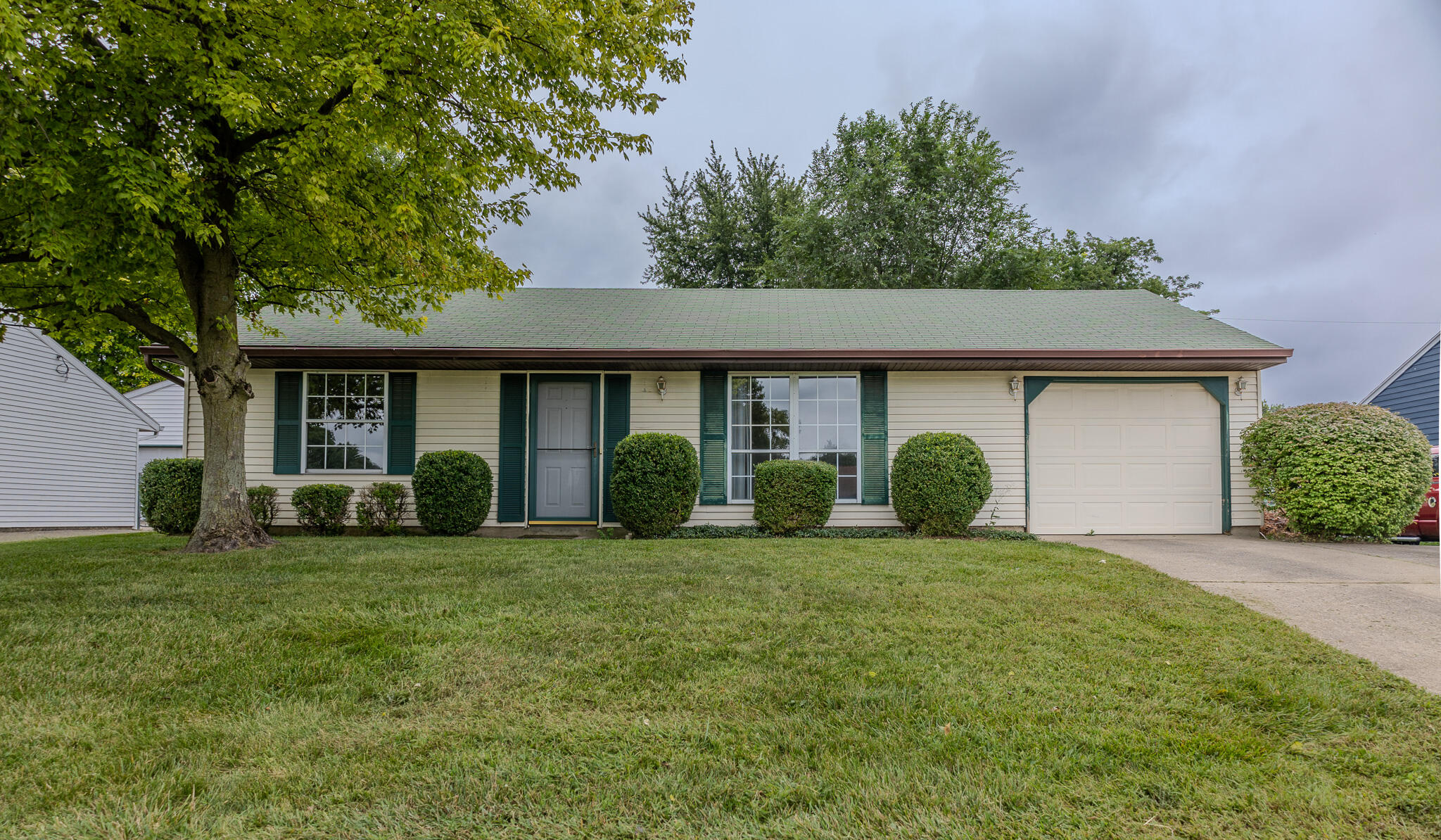 2922 Derr Road Springfield, OH 45503 - Photo 1 of 15 Gallery Image 1