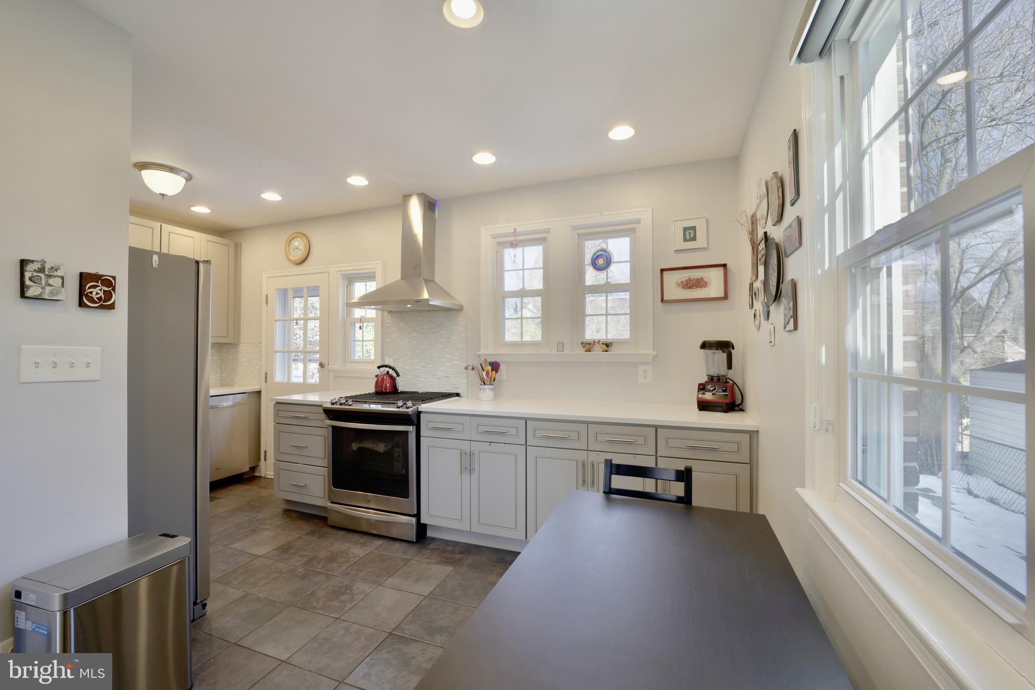 617 Ray Drive Silver Spring, MD 20910 - Photo 9 of 36 Kitchen with SS appliances