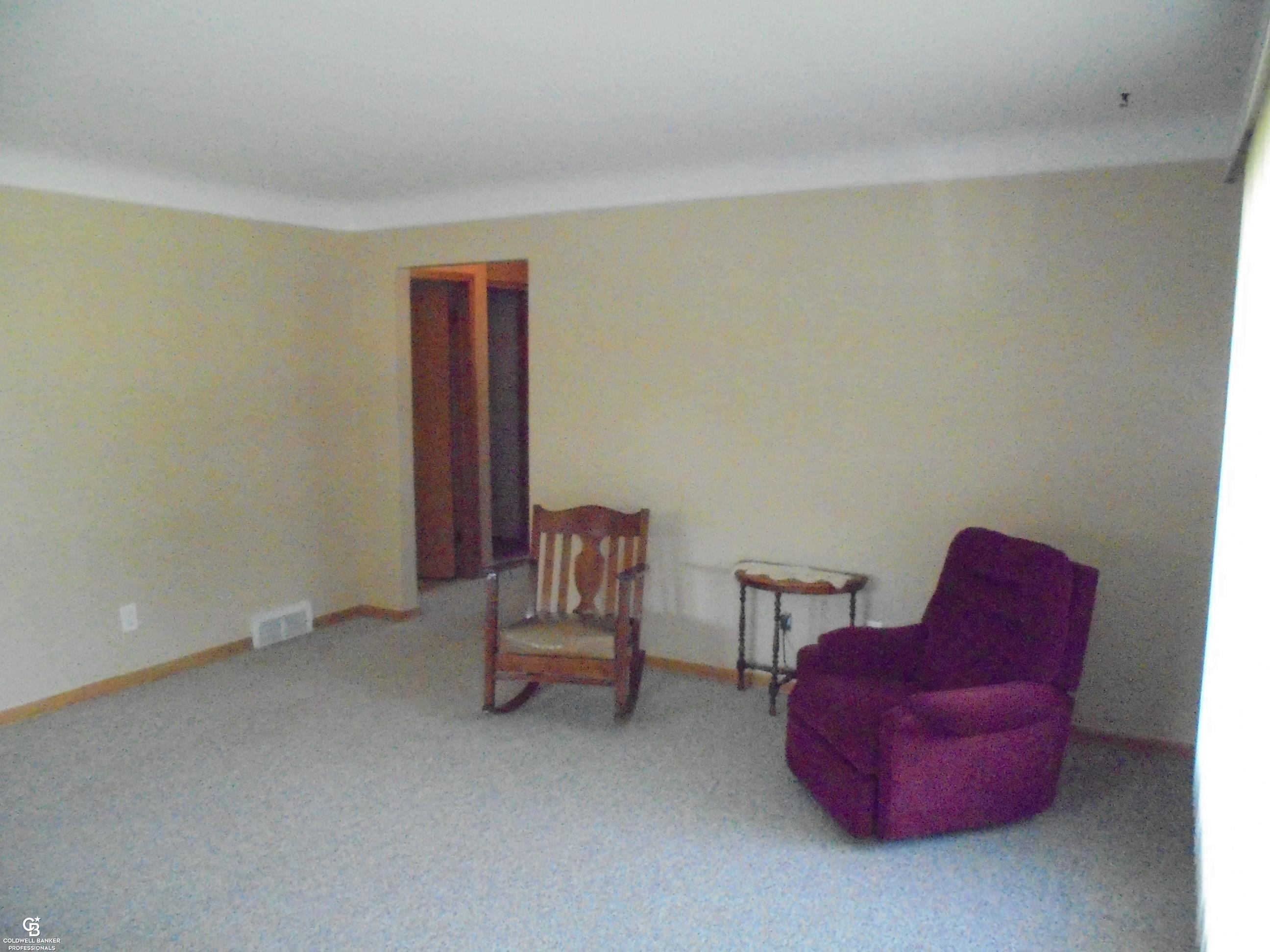 18138 22 Mile Road Macomb, MI 48044 - Photo 14 of 41