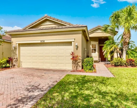 $2,300 | 9728 Southwest Eastbrook Circle, Port St. Lucie, FL 34987