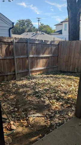 $2,275 | 914 East Louisiana Avenue, Dallas, TX 75216