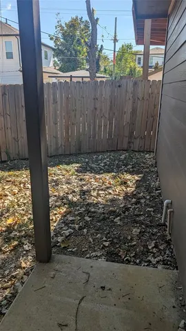 $2,275 | 914 East Louisiana Avenue, Dallas, TX 75216