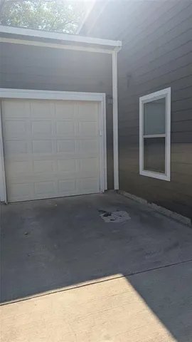 $2,275 | 914 East Louisiana Avenue, Dallas, TX 75216