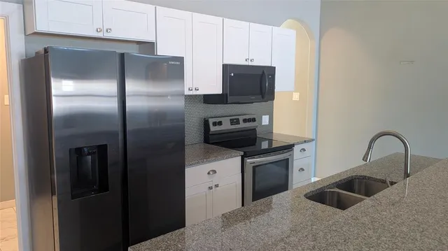 $2,275 | 914 East Louisiana Avenue, Dallas, TX 75216