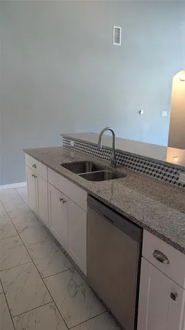 $2,275 | 914 East Louisiana Avenue, Dallas, TX 75216