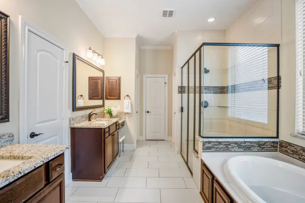 $525,000 | 4855 Bayou Saint John, Conroe, TX 77304