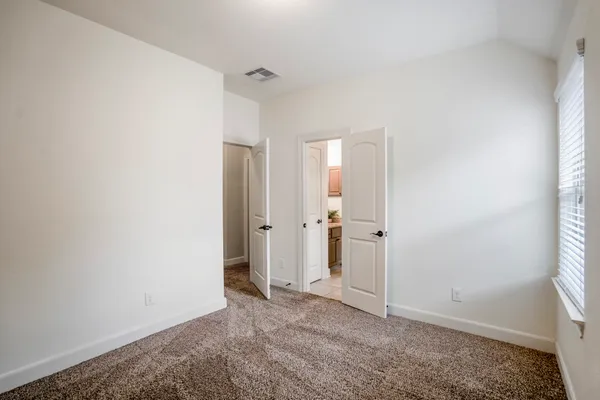 $525,000 | 4855 Bayou Saint John, Conroe, TX 77304