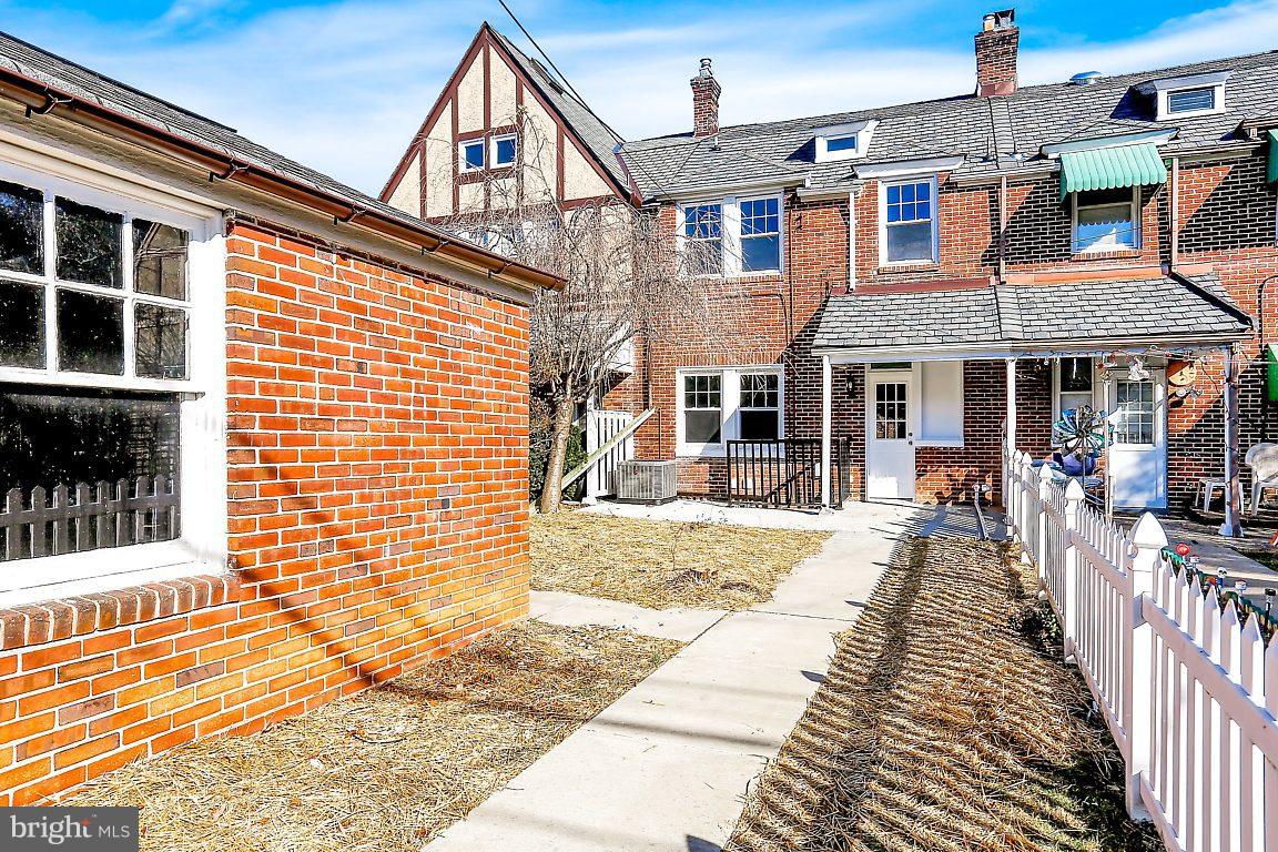403 Hopkins Road Baltimore, MD 21212 - Photo 27 of 30 Exterior (Rear)