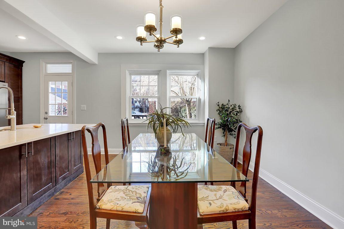 403 Hopkins Road Baltimore, MD 21212 - Photo 6 of 30 Dining Room