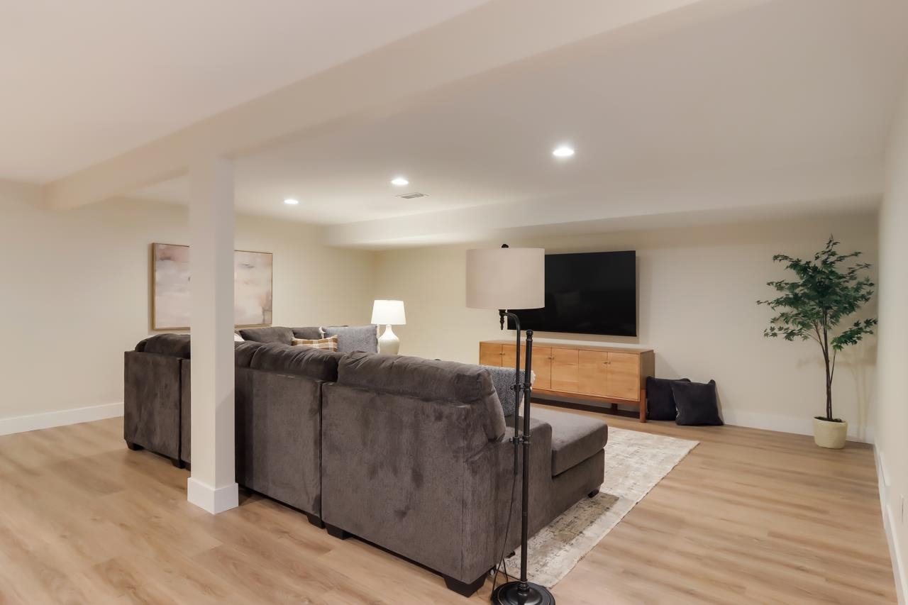 851 Carson Street, Unit 9 Traverse City, MI 49686 - Photo 28 of 36