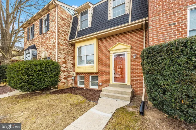 $2,350 | 114 Colony Court, Walkersville, MD 21793