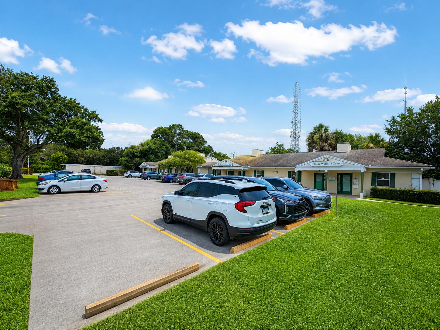 2506 Acorn Street, Unit AB Fort Pierce, FL 34947 - Photo 2 of 12 Outside parking lot