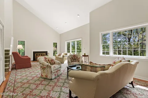 $2,995,000 | 1 Old Church Road, Unit 6, Greenwich, CT 06830