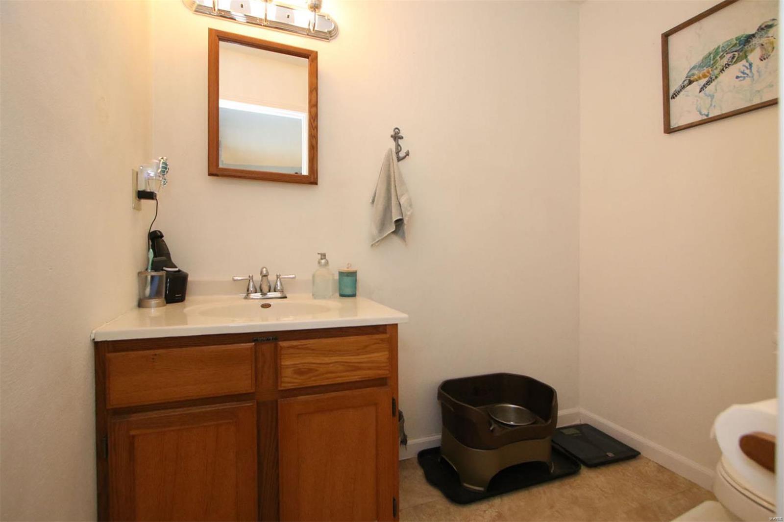10624 Keck Road St. Jacob, IL 62281 - Photo 21 of 34 Gallery Image 21
