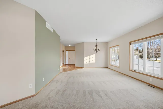 $415,000 | 20467 Cypress Drive, Farmington, MN 55024