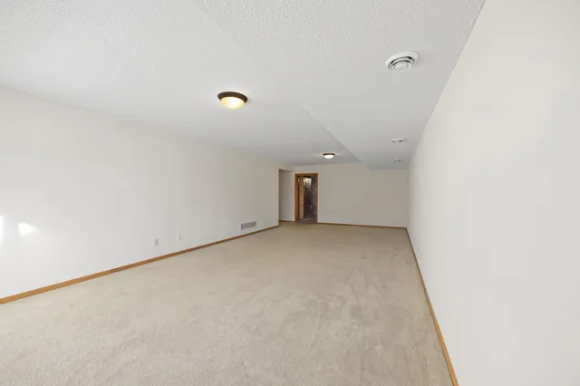 $415,000 | 20467 Cypress Drive, Farmington, MN 55024