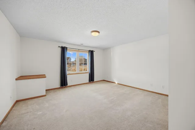 $415,000 | 20467 Cypress Drive, Farmington, MN 55024