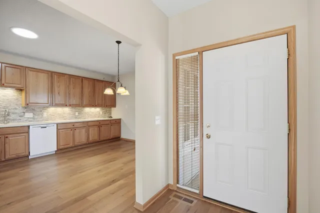 $415,000 | 20467 Cypress Drive, Farmington, MN 55024