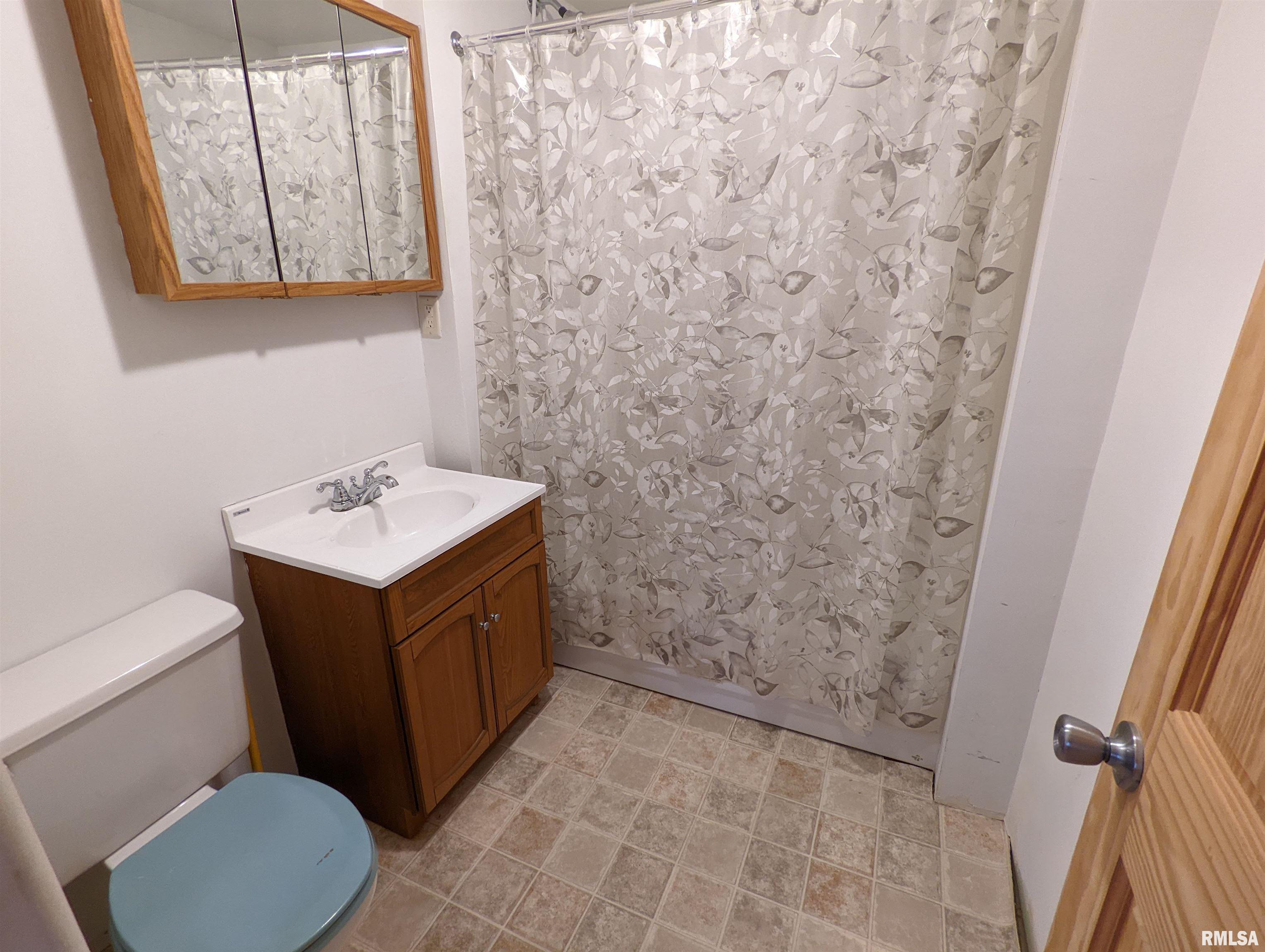 604 Hacker Street Buffalo, IA 52728 - Photo 7 of 12 Gallery Image 7
