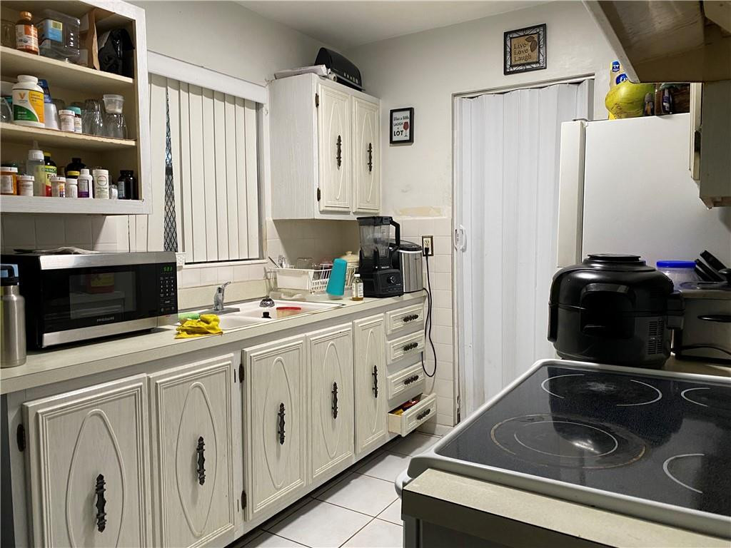 1397 West 34th Street Riviera Beach, FL 33404 - Photo 13 of 21 Photo 13
