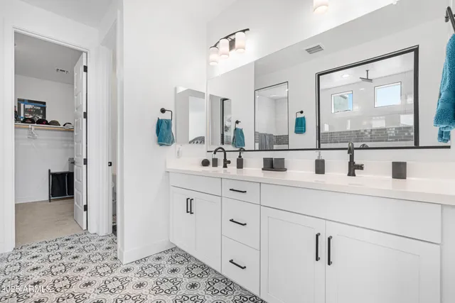 $2,800 | 22303 North Daniel Drive, Maricopa, AZ 85138