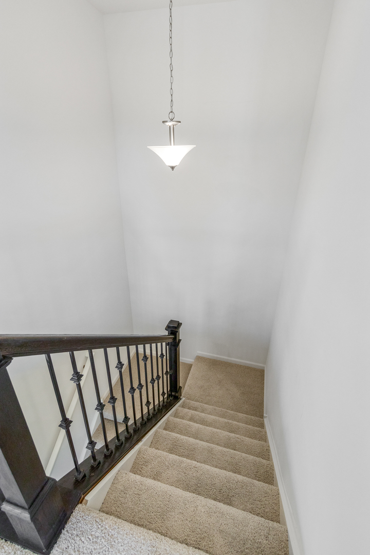 2041 Stuttle Road Batavia, IL 60510 - Photo 14 of 23 a view of entryway