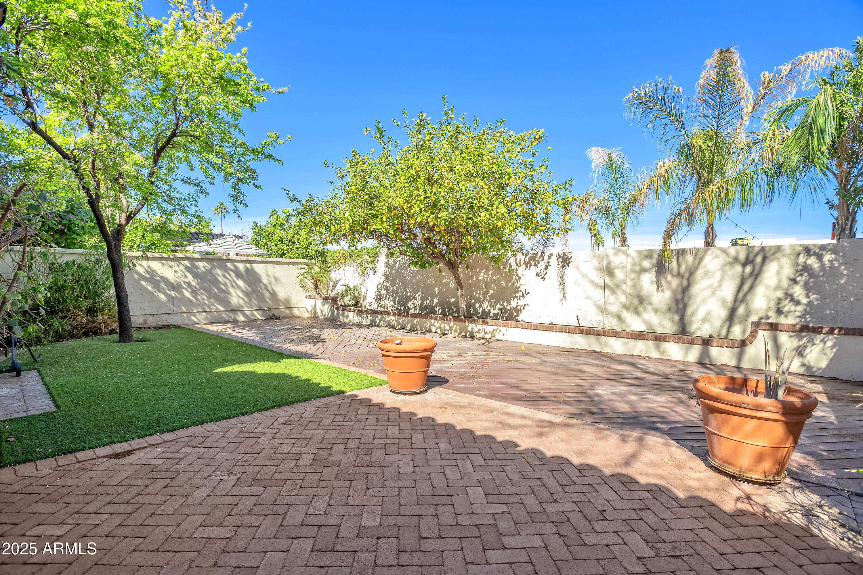 6701 North Scottsdale Road, Unit 23 Scottsdale, AZ 85250 - Photo 19 of 47 a park view with a fountain